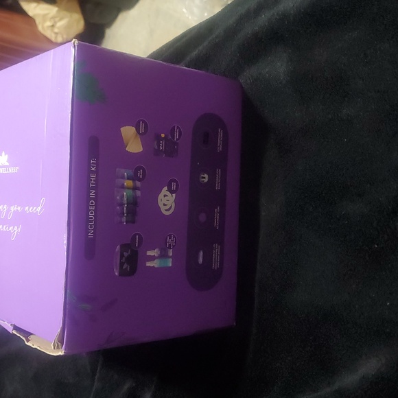 Tress Wellness Waxing Kit Wax Warmer - Picture 7 of 10